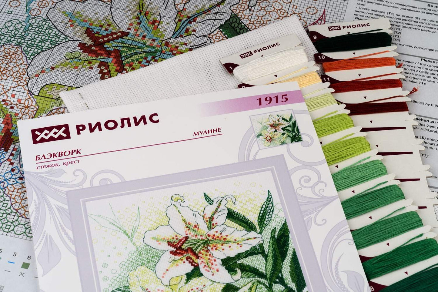 White Lilies cross stitch kit by RIOLIS Ref. no.: 1915