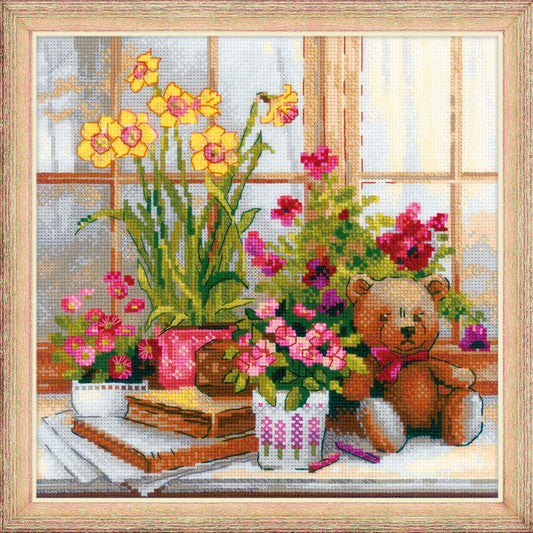 Daffodils On The Windowsill cross stitch kit by RIOLIS Ref. no.: 1762
